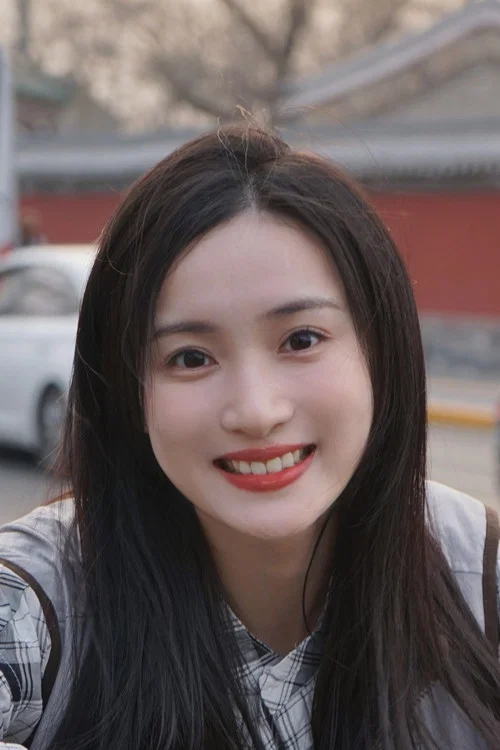何依蔓