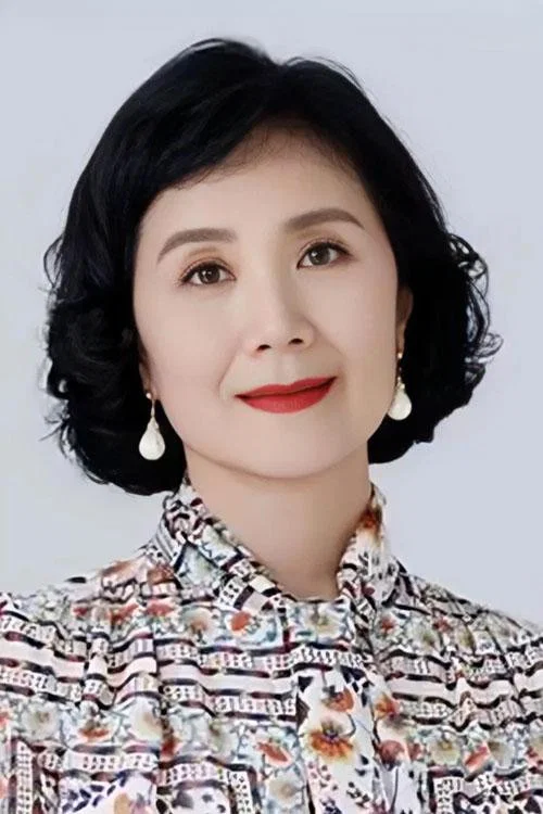 严晓频