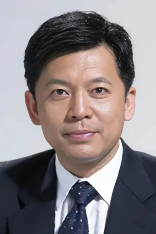 何政军