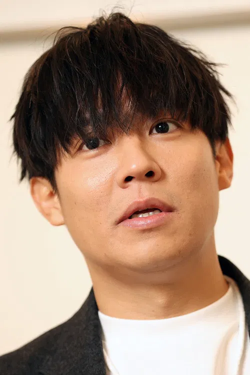 小出惠介