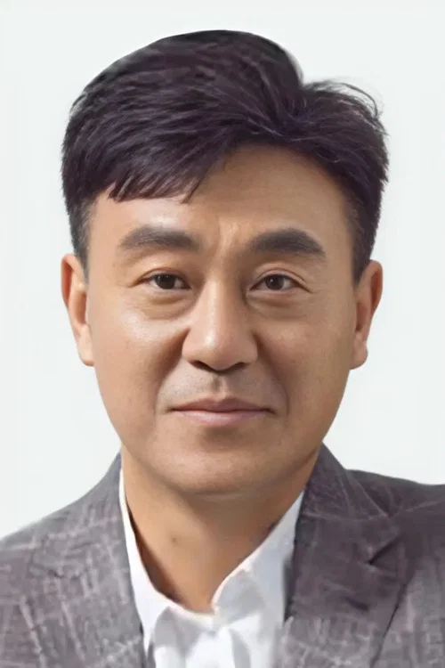 何冰
