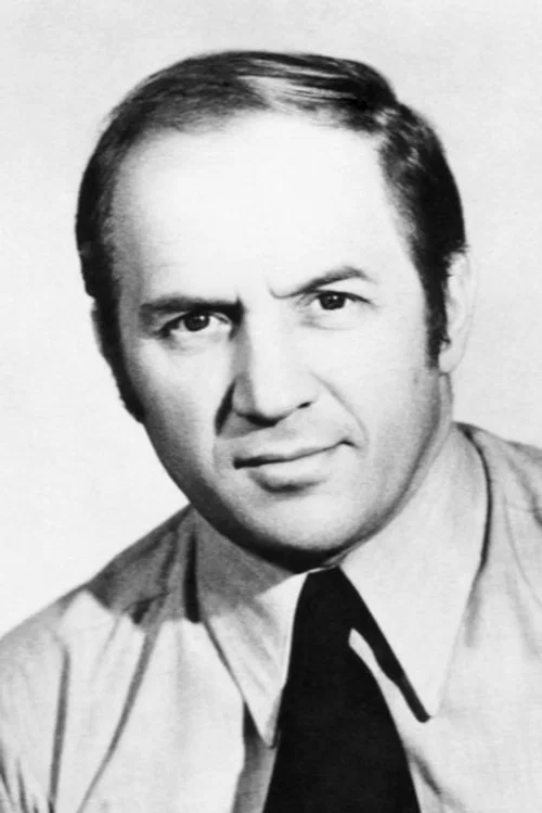 Лев Дуров