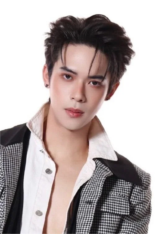 ณภัทร สีลา
