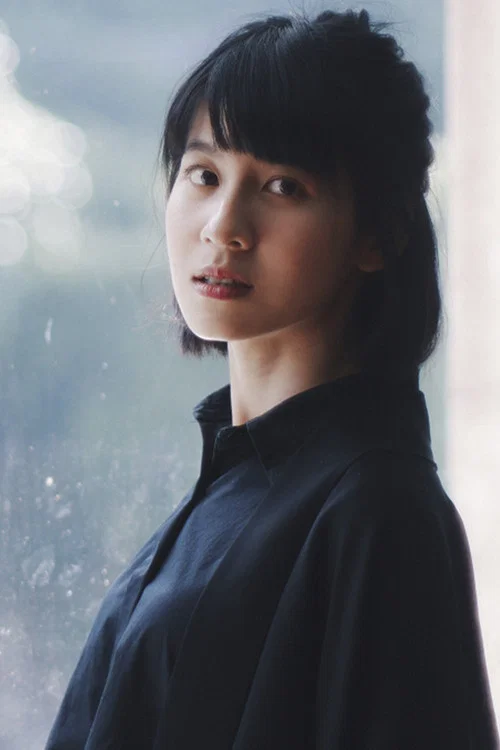 连俞涵
