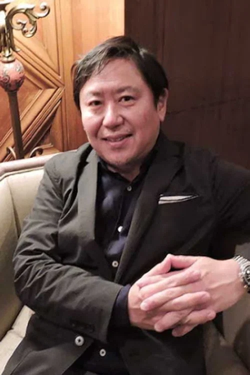 武内英树