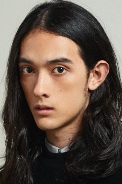栗原类